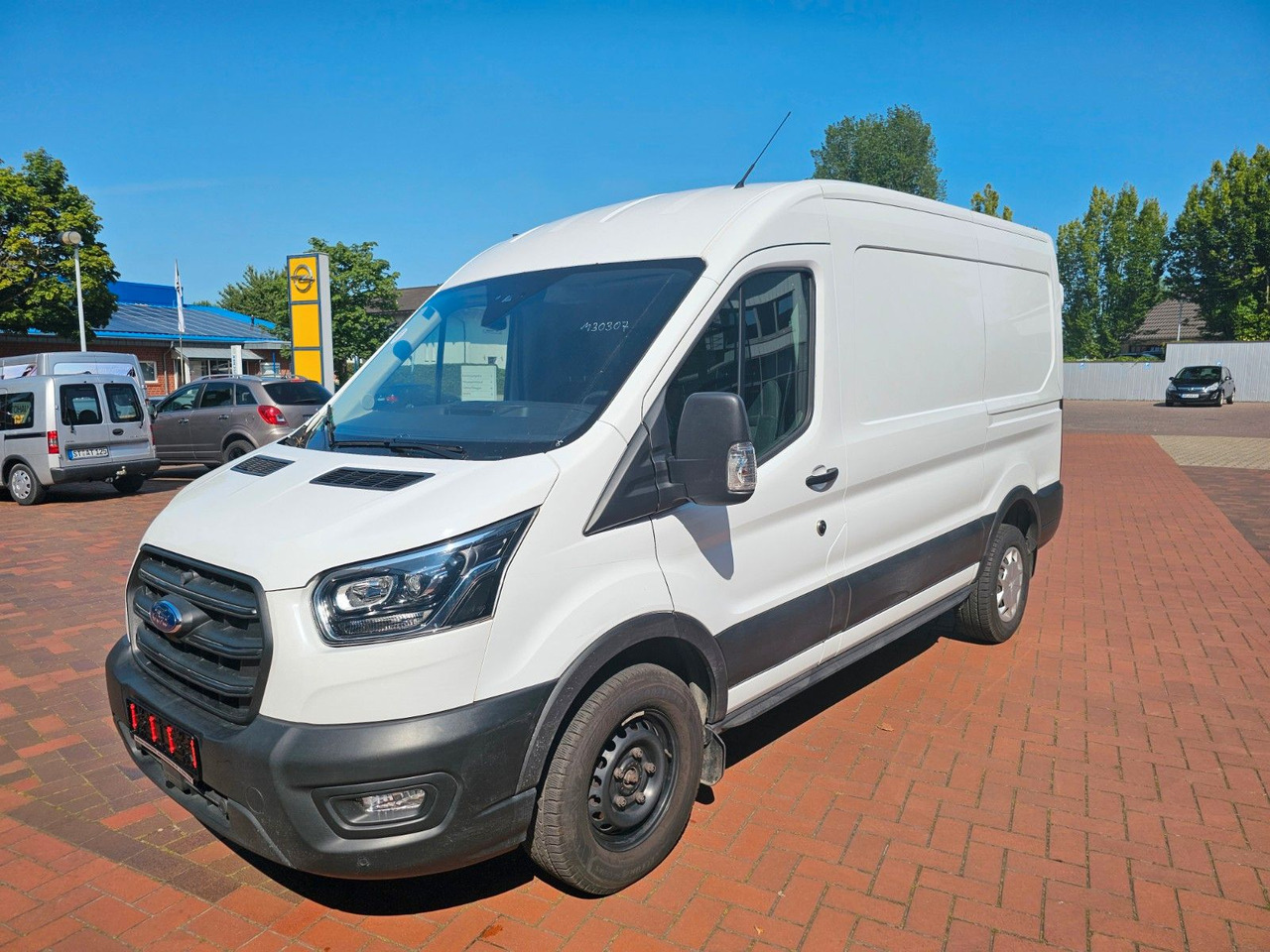 Ford Transit Kasten 350 L2H2 Trend Rückfahrkamera PDC - Panel van: picture 1 Ford Transit Kasten 350 L2H2 Trend Rückfahrkamera PDC - Panel van: picture 1