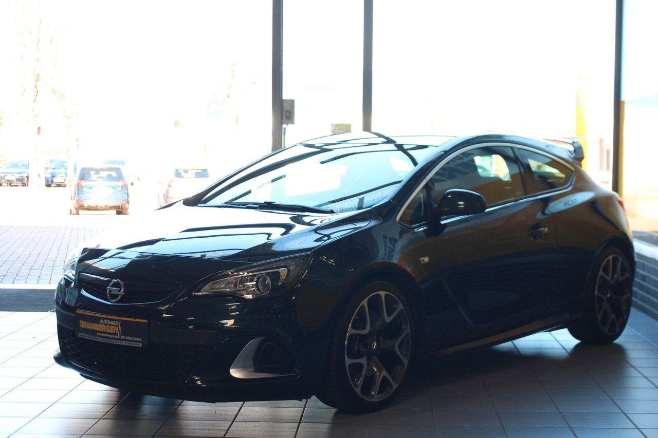 Opel Astra J GTC OPC Leder Nappa Recaro Infinity 20" - Car: picture 4 Opel Astra J GTC OPC Leder Nappa Recaro Infinity 20" - Car: picture 4