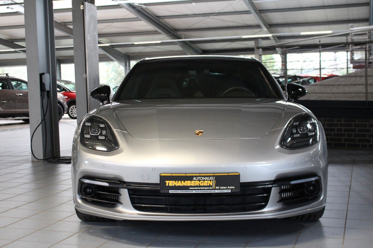 Porsche Panamera 4S Diesel PDK Kamera LED DAB Bose 21" - Sedan: picture 2 Porsche Panamera 4S Diesel PDK Kamera LED DAB Bose 21" - Sedan: picture 2