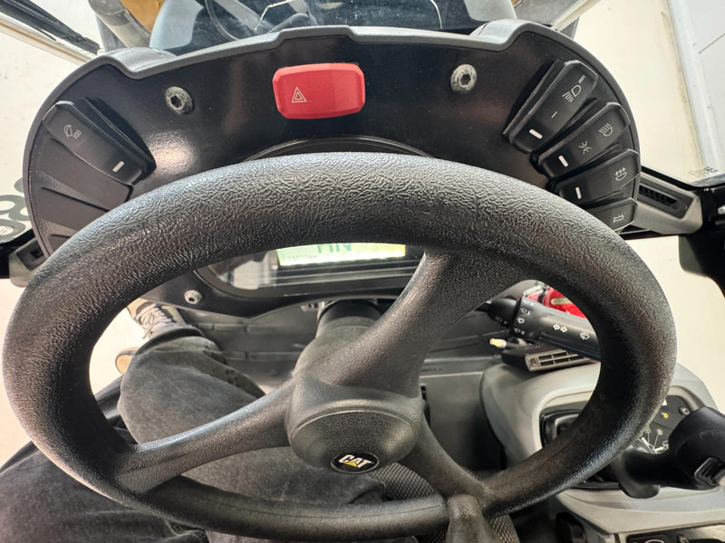 Wheel loader Caterpillar 908 Cat 908 M: picture 10