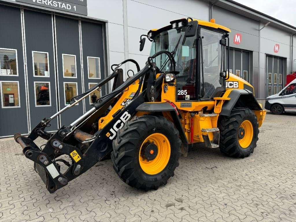 JCB 411 HT - Wheel loader: picture 2 JCB 411 HT - Wheel loader: picture 2