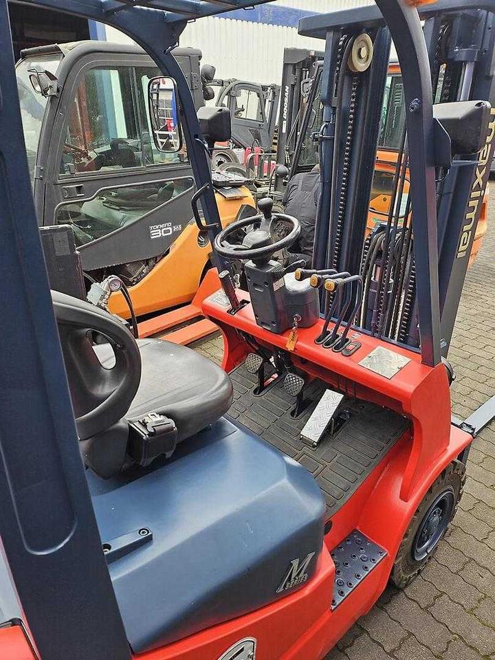 Maximal FD18T - Diesel forklift: picture 3 Maximal FD18T - Diesel forklift: picture 3