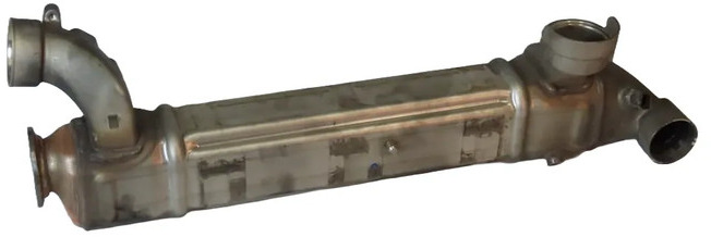 DAF XF106 EGR Koeler 2037340 - Exhaust system for Truck: picture 1 DAF XF106 EGR Koeler 2037340 - Exhaust system for Truck: picture 1