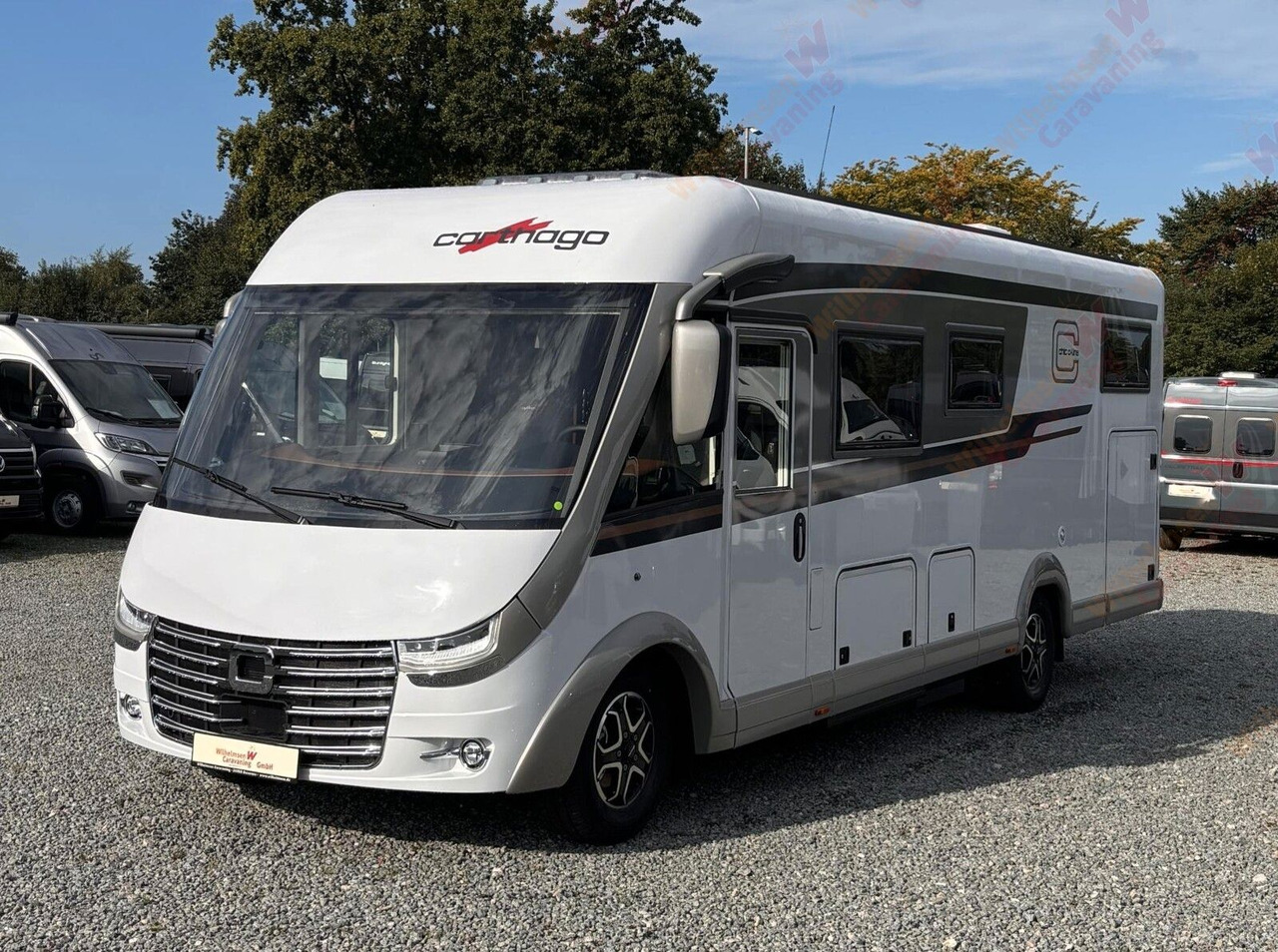 Carthago chic c-line I 4.9 LE L 180PS*Autom.*4,5 T.* SKY - Integrated motorhome: picture 2 Carthago chic c-line I 4.9 LE L 180PS*Autom.*4,5 T.* SKY - Integrated motorhome: picture 2