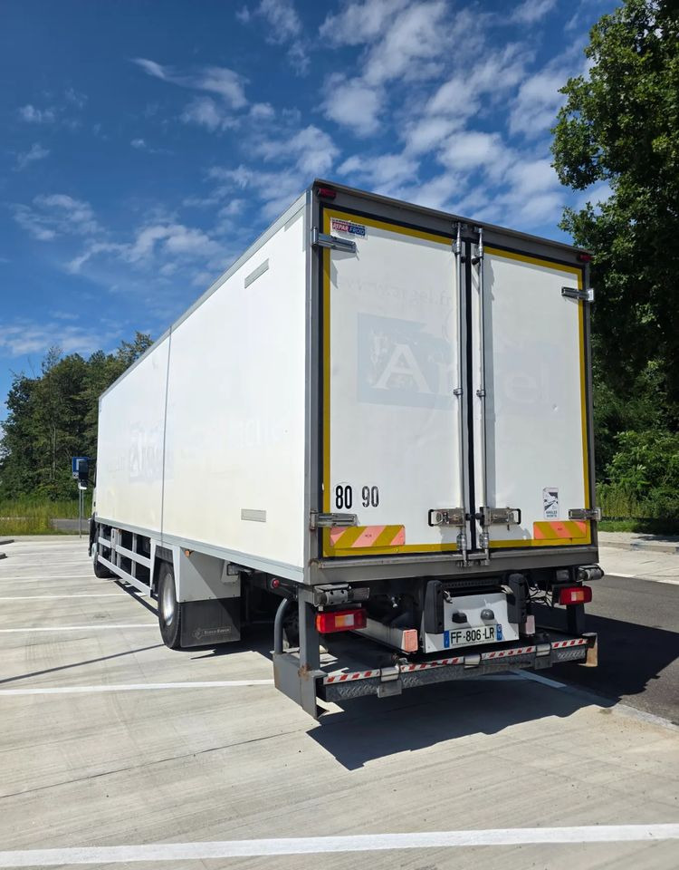 Volvo FM 330 D 11 EURO 6-D - Refrigerator truck: picture 5 Volvo FM 330 D 11 EURO 6-D - Refrigerator truck: picture 5