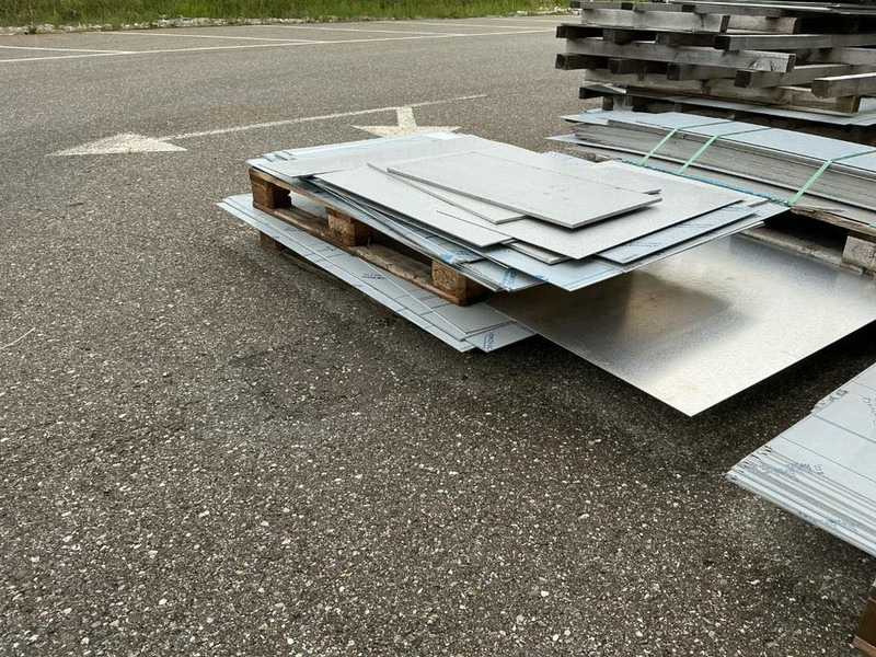 Onbekend - Metalworking machinery: picture 5 Onbekend - Metalworking machinery: picture 5