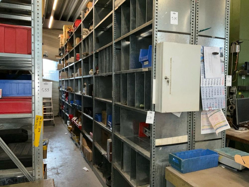 Onbekend - Metalworking machinery: picture 1 Onbekend - Metalworking machinery: picture 1