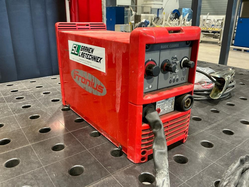 Fronius Magic Cleaner Stand Alone - Welding equipment: picture 2 Fronius Magic Cleaner Stand Alone - Welding equipment: picture 2