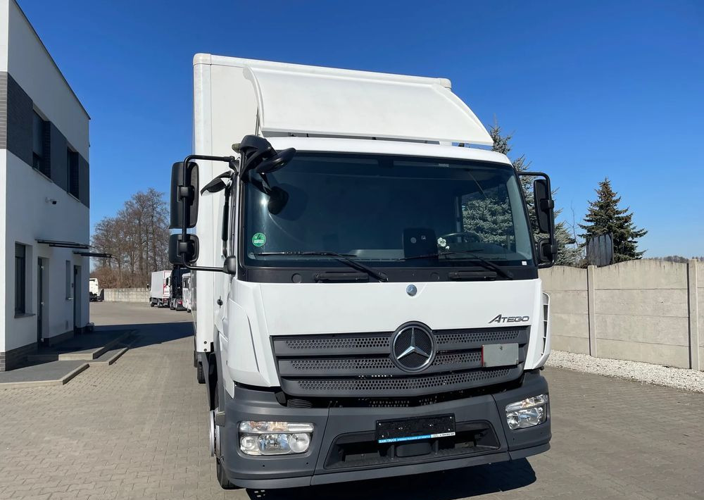 Mercedes-Benz ATEGO 1223 - Box truck: picture 3 Mercedes-Benz ATEGO 1223 - Box truck: picture 3