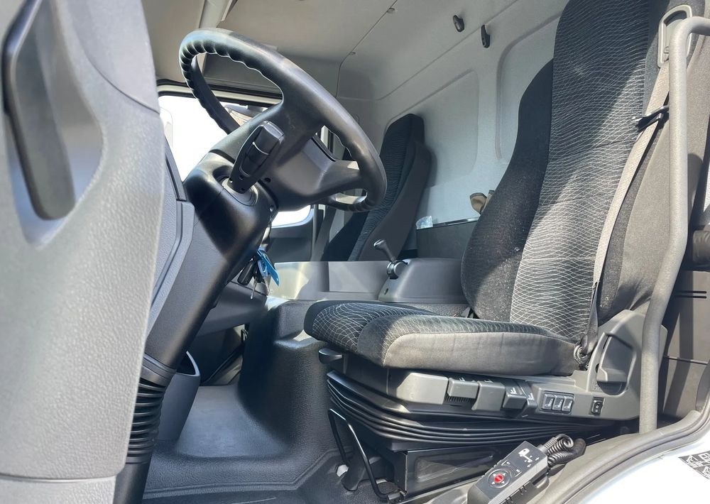 Box truck Mercedes-Benz ATEGO 818, IZOTERMA OGRZEWANA!: picture 14