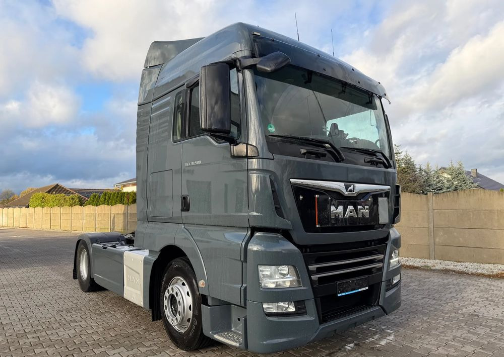 MAN TGX XLX 18.500/ RETARDER - Tractor unit: picture 2 MAN TGX XLX 18.500/ RETARDER - Tractor unit: picture 2