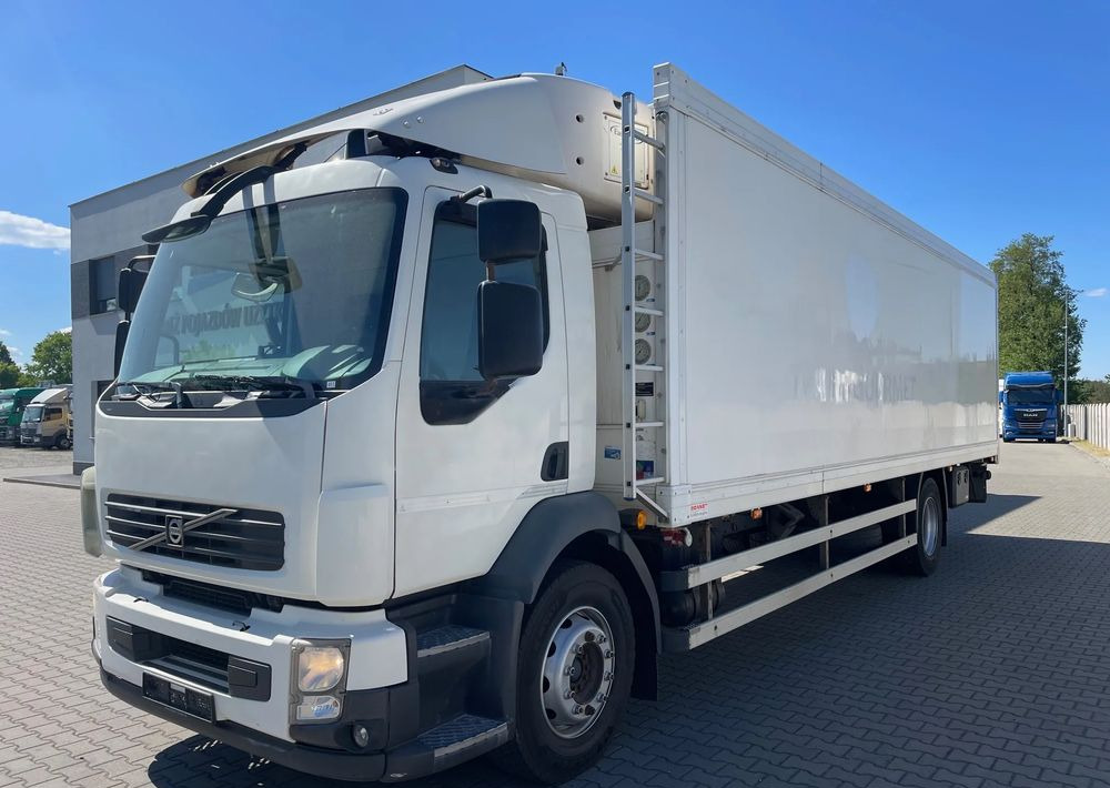 Volvo FL 18.260 CHŁODNIA - Refrigerator truck: picture 2 Volvo FL 18.260 CHŁODNIA - Refrigerator truck: picture 2