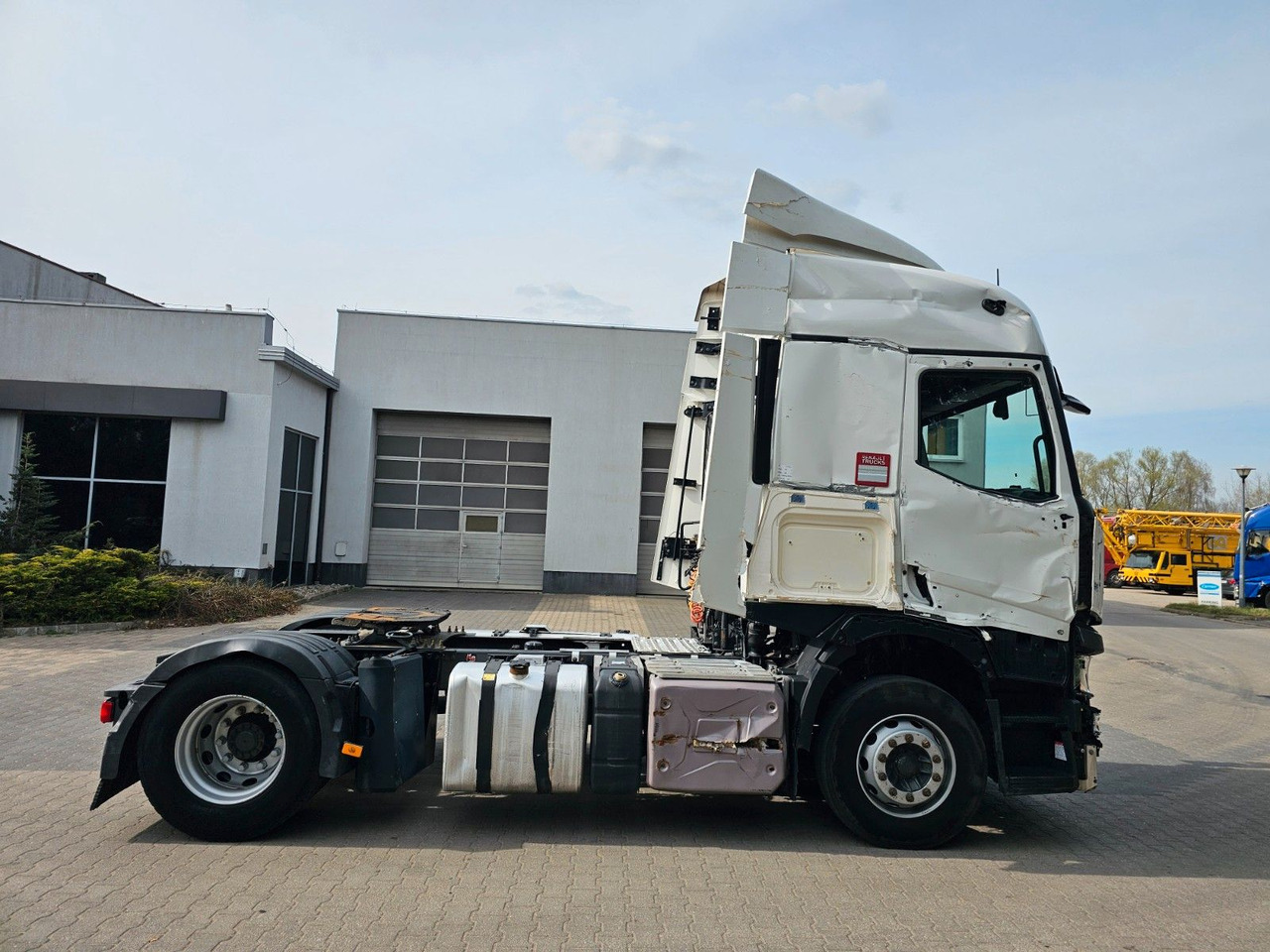 Renault T 480 T480 13 Liter COMFORT CAB Fahrbereitet! - Tractor unit: picture 4 Renault T 480 T480 13 Liter COMFORT CAB Fahrbereitet! - Tractor unit: picture 4