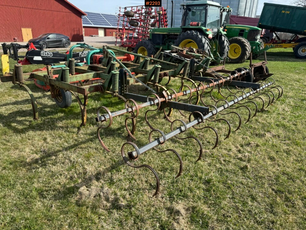 Cultivator, John Deere - Soil tillage equipment: picture 5 Cultivator, John Deere - Soil tillage equipment: picture 5