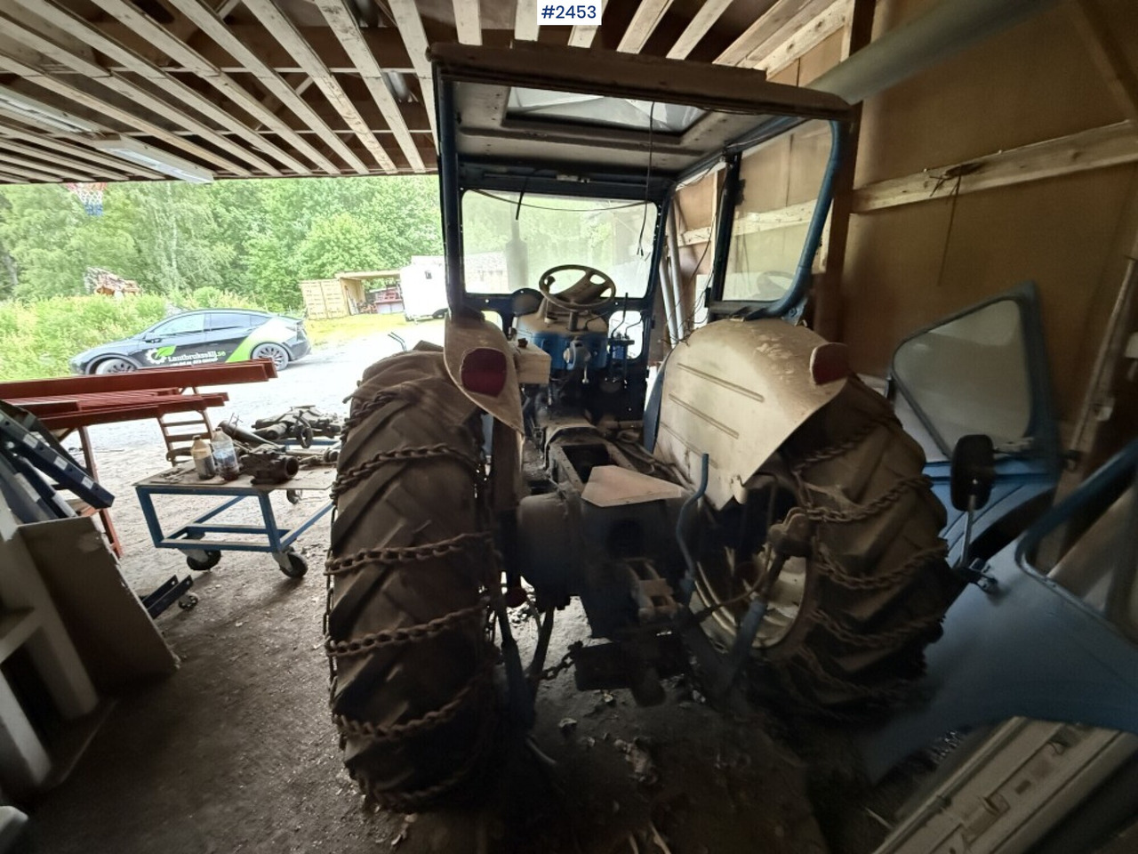 Ford Super Major 5000 with front loader Rep. object - Farm tractor: picture 4 Ford Super Major 5000 with front loader Rep. object - Farm tractor: picture 4