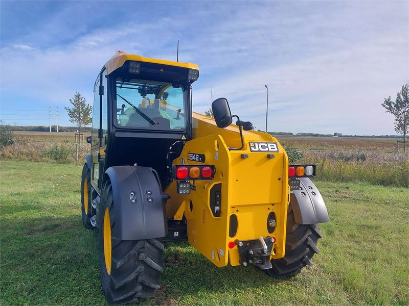 JCB 542-70 AgriXtra DTVT - Telescopic handler: picture 2 JCB 542-70 AgriXtra DTVT - Telescopic handler: picture 2