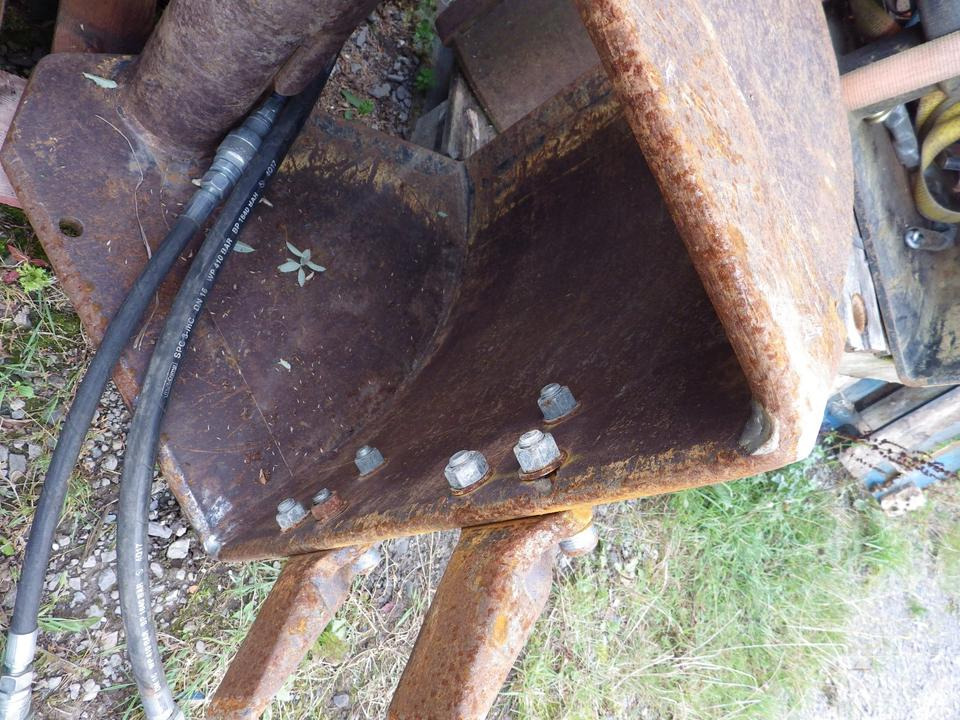 Greifer Kinshofer C18 60 mit Lehnhoff MS10 - Clamshell bucket for Construction machinery: picture 3 Greifer Kinshofer C18 60 mit Lehnhoff MS10 - Clamshell bucket for Construction machinery: picture 3
