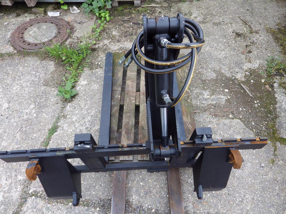 Palettengabel / Poltergabel hydr. Niederhalter (1100,00 netto) - Forks: picture 3 Palettengabel / Poltergabel hydr. Niederhalter (1100,00 netto) - Forks: picture 3