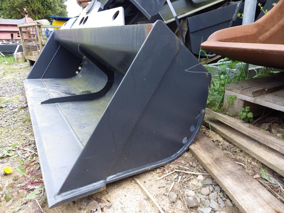 Schwenkbare Grabenräumlöffel MS01 3 x auf Lager - Excavator bucket for Construction machinery: picture 1 Schwenkbare Grabenräumlöffel MS01 3 x auf Lager - Excavator bucket for Construction machinery: picture 1