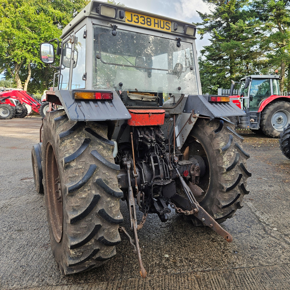 1992 MF 390 2wd, 12/12, showing 3316 Hours - Farm tractor: picture 3 1992 MF 390 2wd, 12/12, showing 3316 Hours - Farm tractor: picture 3