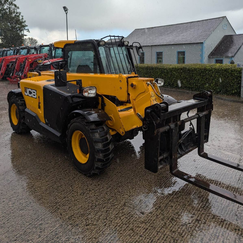 2018 JCB 525 60 Telescopic, 4500 Hrs - Telescopic handler: picture 2 2018 JCB 525 60 Telescopic, 4500 Hrs - Telescopic handler: picture 2