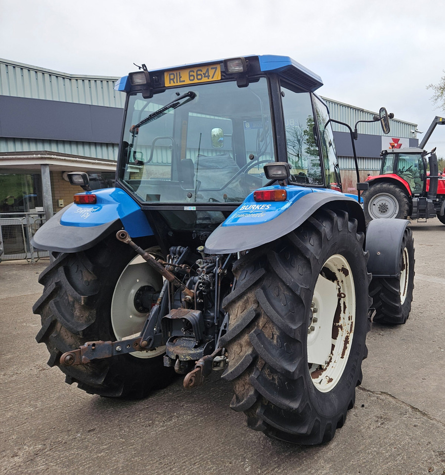 New Holland 7840 SLDP Turbo, 1 Owner machine - Farm tractor: picture 3 New Holland 7840 SLDP Turbo, 1 Owner machine - Farm tractor: picture 3