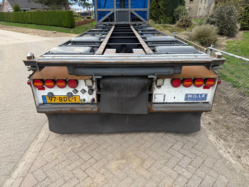 Scania R490 Manual EUR Retarder 8x2 TOP NL TRUCK 20 FT Containers - Container transporter/ Swap body truck: picture 4 Scania R490 Manual EUR Retarder 8x2 TOP NL TRUCK 20 FT Containers - Container transporter/ Swap body truck: picture 4