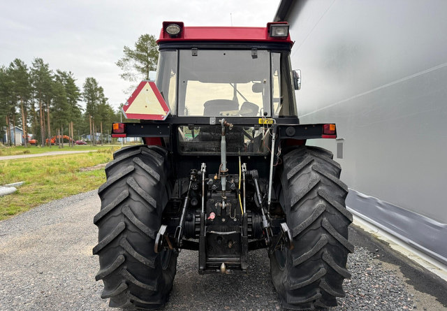 Case845XL + Vilske + Kauhat + Paripyörät - Farm tractor: picture 4 Case845XL + Vilske + Kauhat + Paripyörät - Farm tractor: picture 4