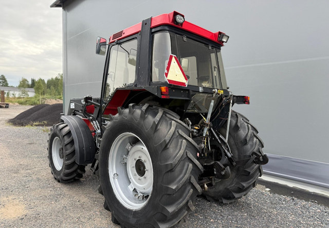 Case845XL + Vilske + Kauhat + Paripyörät - Farm tractor: picture 3 Case845XL + Vilske + Kauhat + Paripyörät - Farm tractor: picture 3