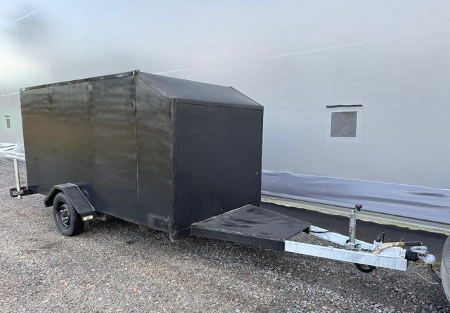 Car trailer Umpiperäkärry: picture 7 Car trailer Umpiperäkärry: picture 7