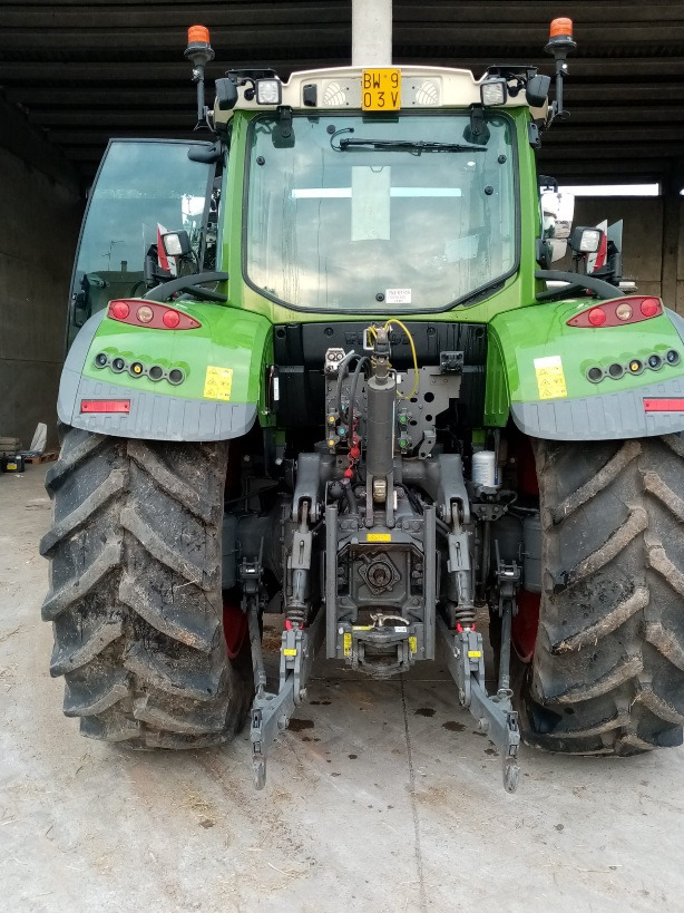 FENDT 320 VARIO - Farm tractor: picture 3 FENDT 320 VARIO - Farm tractor: picture 3