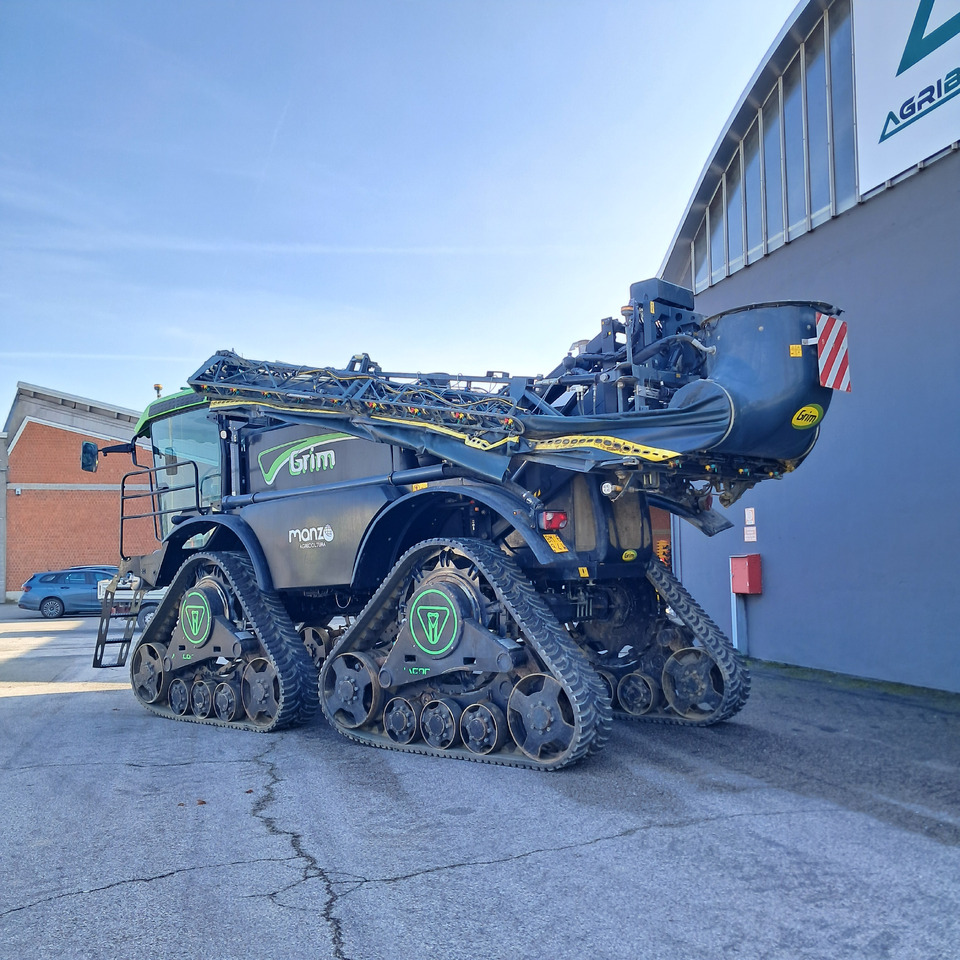 GRIM SERIE 9 - Self-propelled sprayer: picture 3 GRIM SERIE 9 - Self-propelled sprayer: picture 3