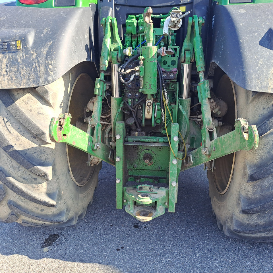 JOHN DEERE 6175R - Farm tractor: picture 5 JOHN DEERE 6175R - Farm tractor: picture 5