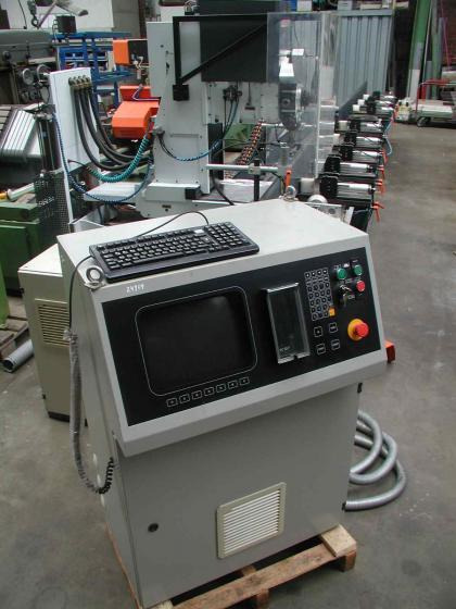 ELU Elumatec SBZ 130/01 - CNC-Bearbeitungszentren - vertikal - Metalworking machinery: picture 1 ELU Elumatec SBZ 130/01 - CNC-Bearbeitungszentren - vertikal - Metalworking machinery: picture 1