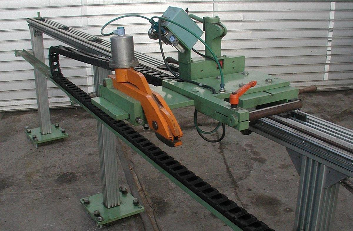 Längenpositioniersystem PEDDINGHAUS - Metalworking machinery: picture 3 Längenpositioniersystem PEDDINGHAUS - Metalworking machinery: picture 3