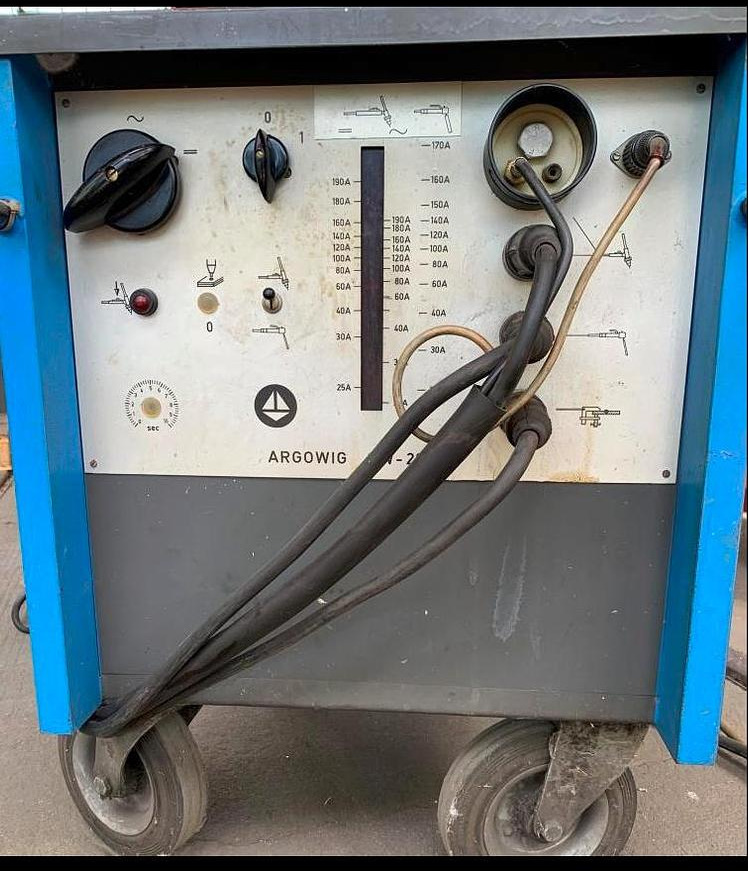 Wig-Schutzgasschweißanlage MESSER GRIESHEIM - Welding equipment: picture 3 Wig-Schutzgasschweißanlage MESSER GRIESHEIM - Welding equipment: picture 3