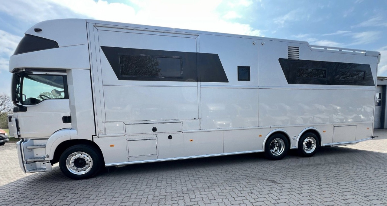 MAN 26.480 5 pferde - Horse truck: picture 4 MAN 26.480 5 pferde - Horse truck: picture 4