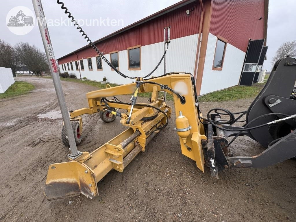 AP Twister lll 2600 - Grader: picture 2 AP Twister lll 2600 - Grader: picture 2