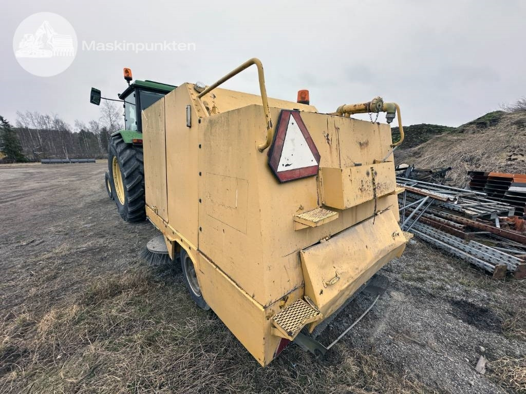Broddway 1900 Sopmaskin - Road sweeper: picture 2 Broddway 1900 Sopmaskin - Road sweeper: picture 2