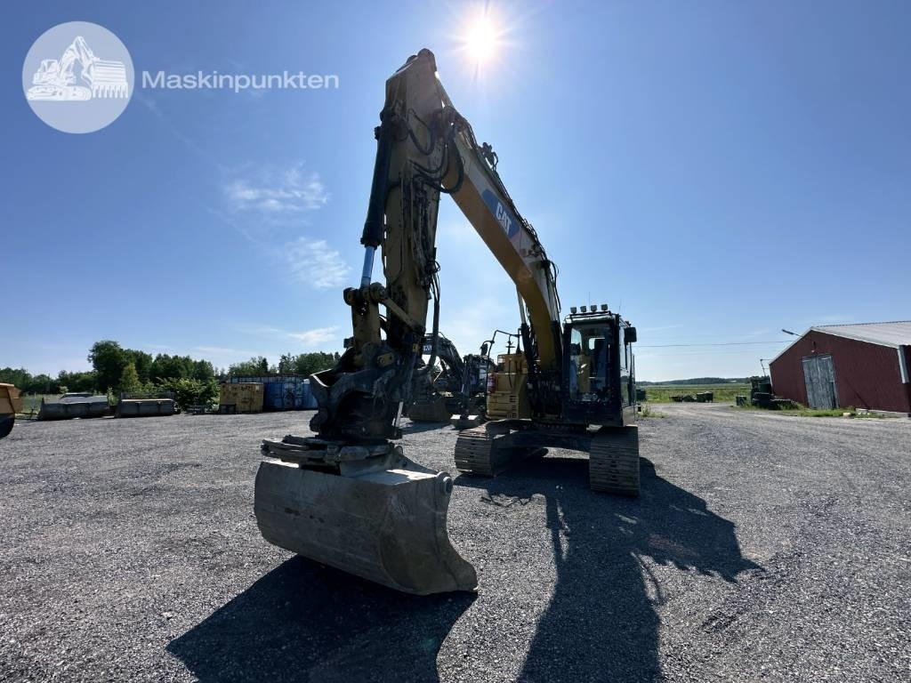 CAT 325 FL CR - Crawler excavator: picture 2 CAT 325 FL CR - Crawler excavator: picture 2