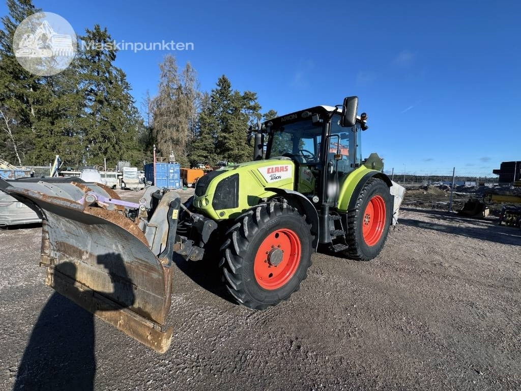 Claas Arion 410 - Farm tractor: picture 3 Claas Arion 410 - Farm tractor: picture 3