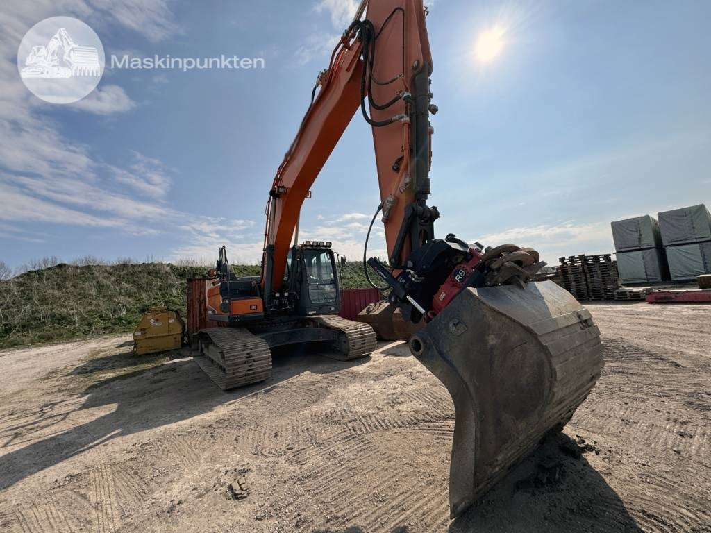 Doosan DX 255 LC-5 - Crawler excavator: picture 5 Doosan DX 255 LC-5 - Crawler excavator: picture 5