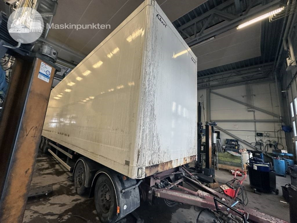 Closed box trailer Ekeri S9-D: picture 7