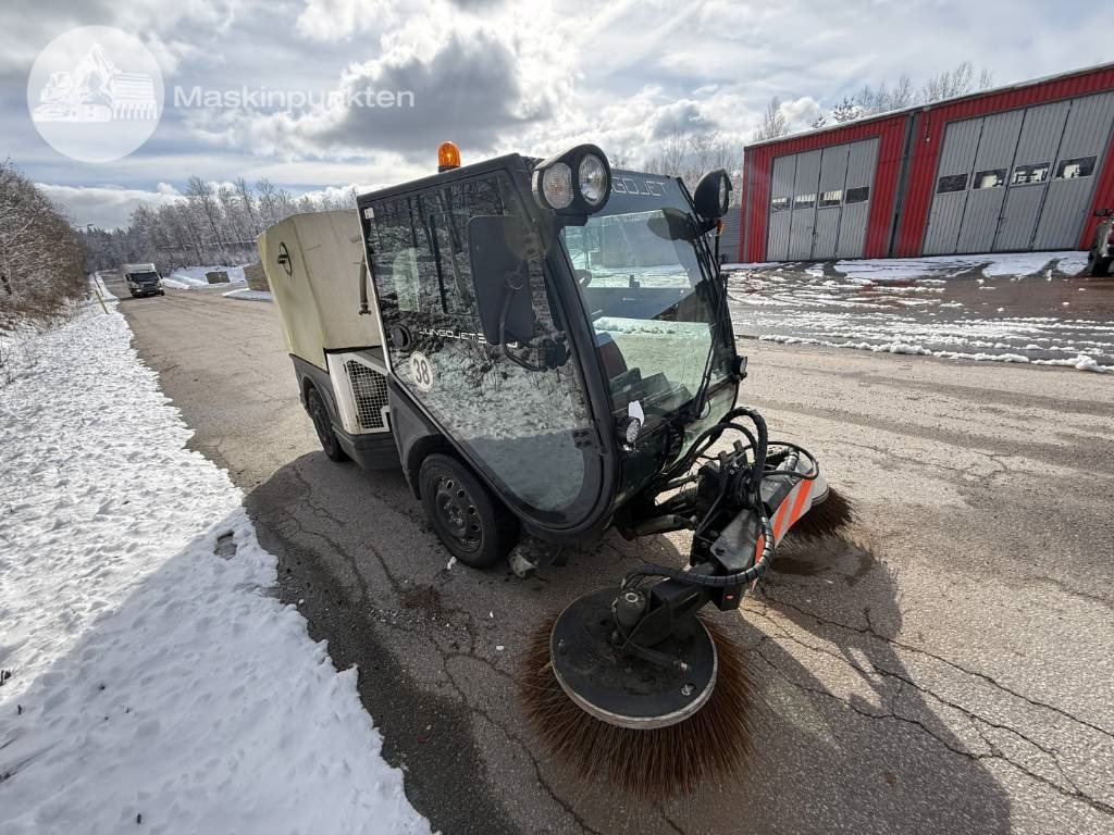 Jungojet 3500 - Road sweeper: picture 2 Jungojet 3500 - Road sweeper: picture 2