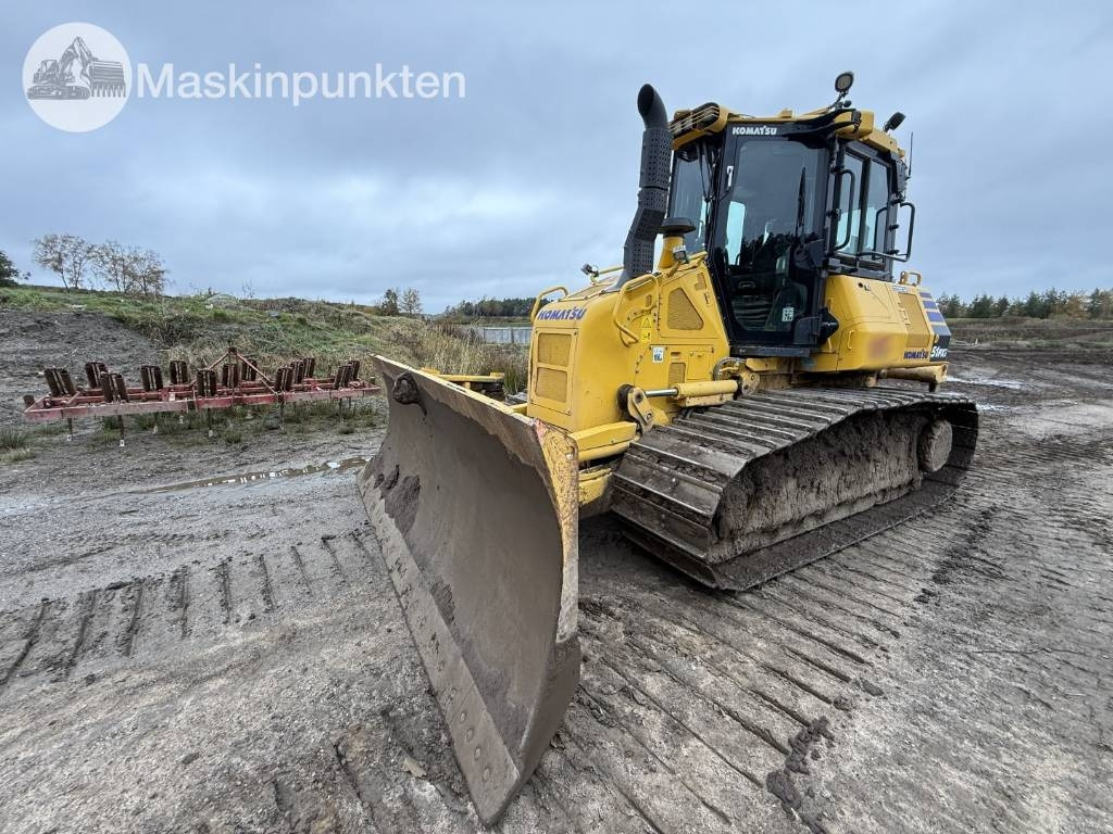 Komatsu D 51 Pxi-24EO  - Bulldozer: picture 1 Komatsu D 51 Pxi-24EO  - Bulldozer: picture 1