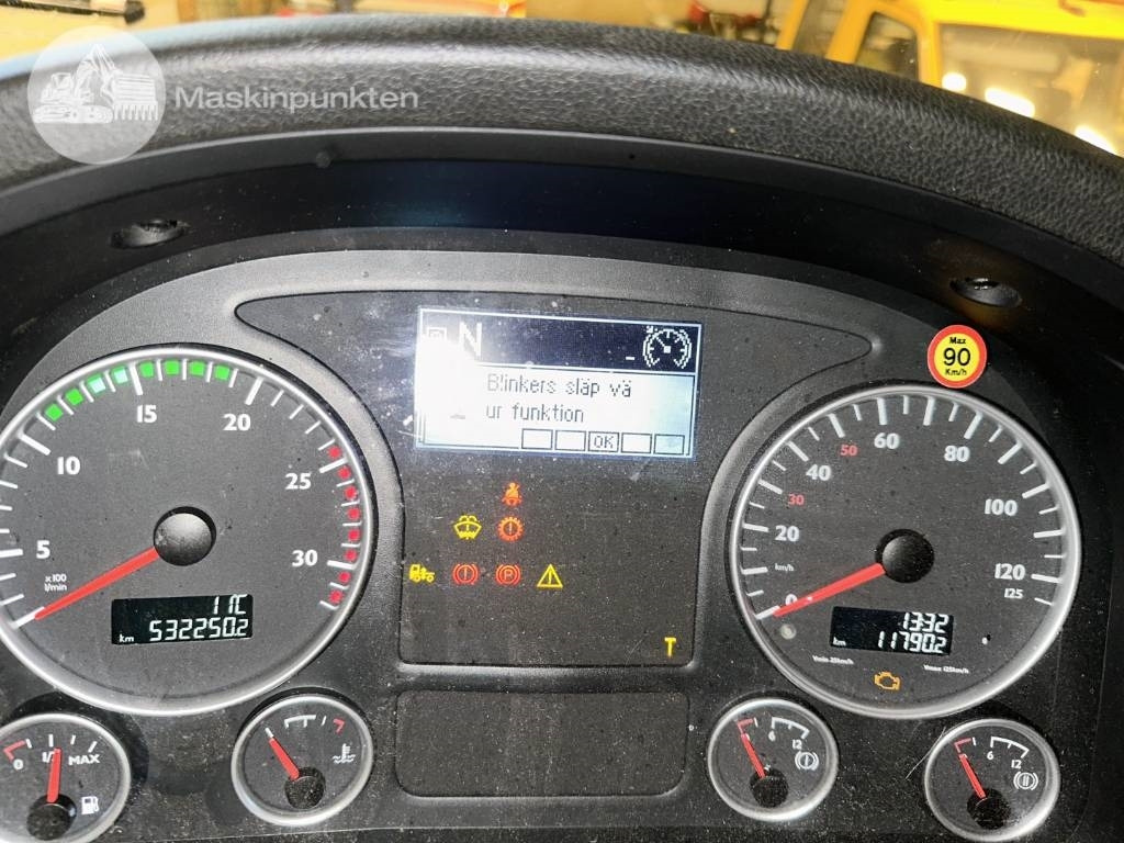 Hook lift truck MAN TGX 35.540: picture 29