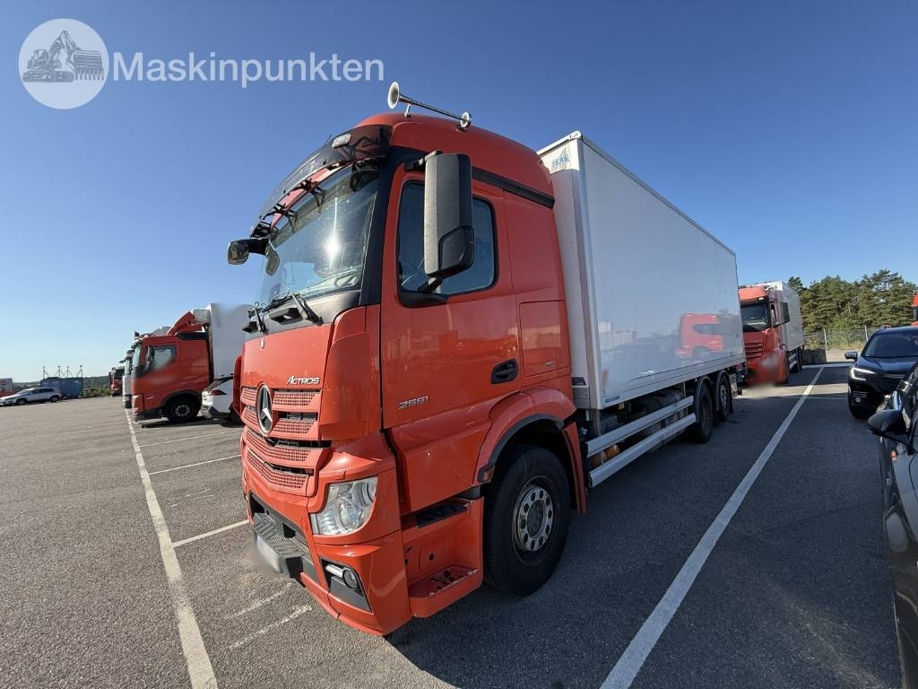 Mercedes-Benz Actros 2551 - Refrigerator truck: picture 1 Mercedes-Benz Actros 2551 - Refrigerator truck: picture 1