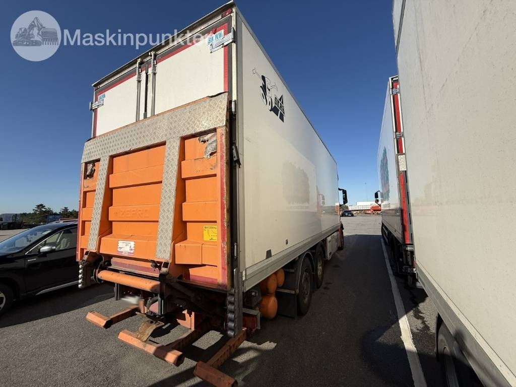 Mercedes-Benz Actros 2551  - Refrigerator truck: picture 4 Mercedes-Benz Actros 2551  - Refrigerator truck: picture 4