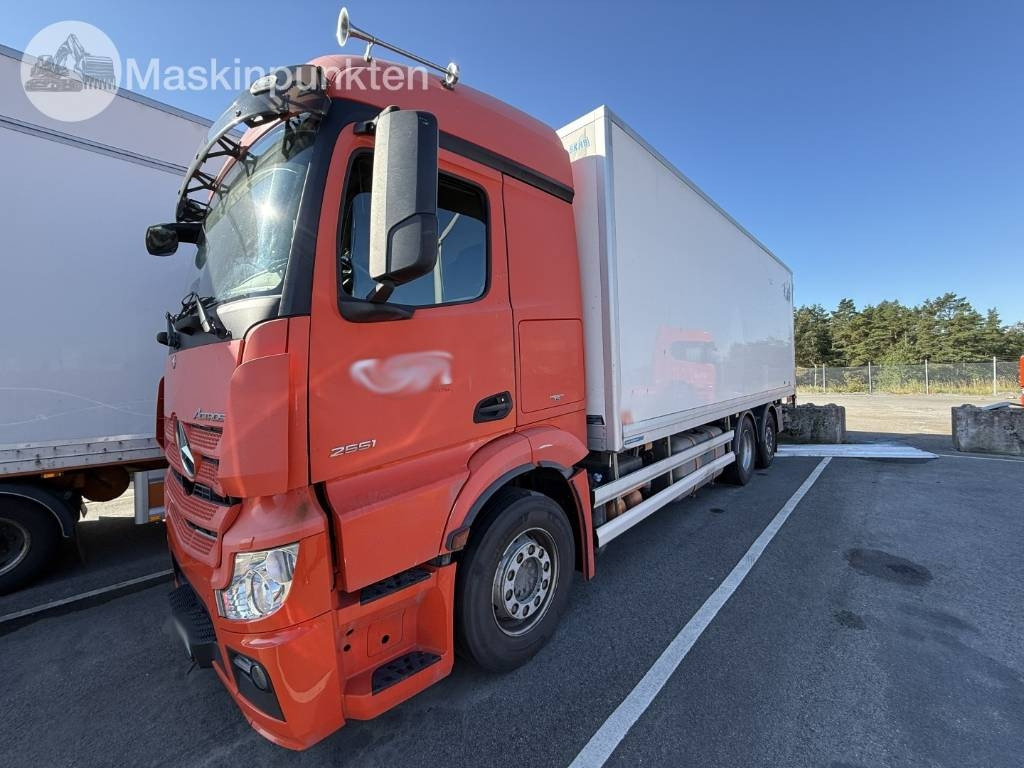 Mercedes-Benz Actros 2551  - Refrigerator truck: picture 1 Mercedes-Benz Actros 2551  - Refrigerator truck: picture 1