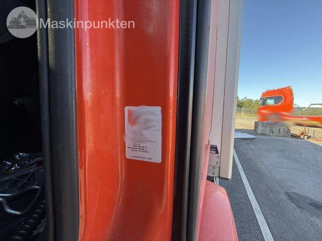 Leasing of Mercedes-Benz Actros 2551  Mercedes-Benz Actros 2551: picture 8